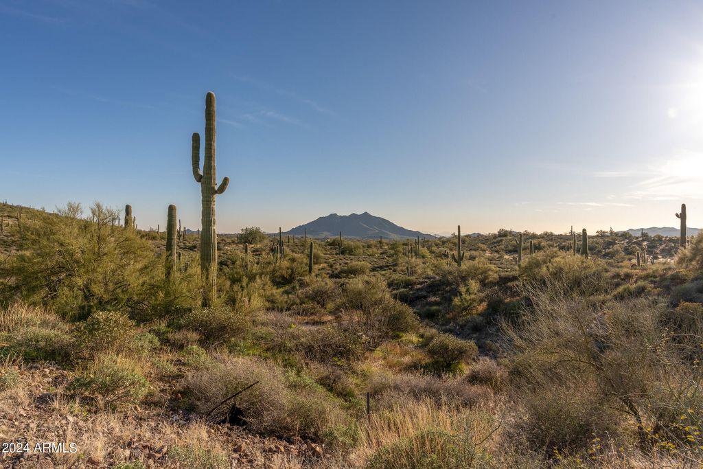 7347 E CONTINENTAL MTN ESTS Drive 9, Cave Creek, AZ 85331 — exterior