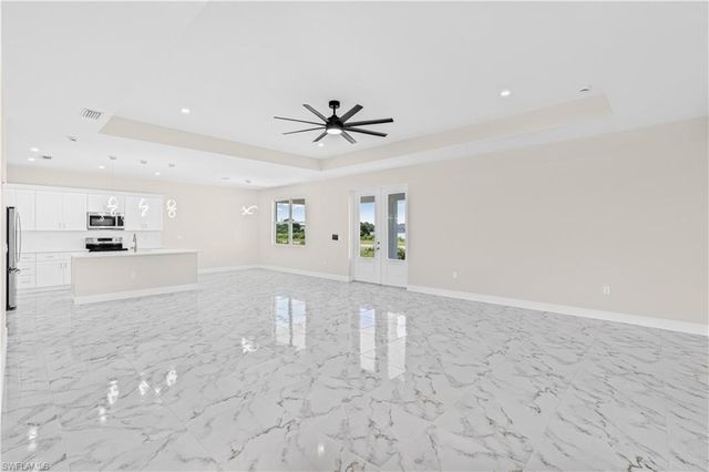 9051 W JUSTICE CIR, Labelle, FL 33935