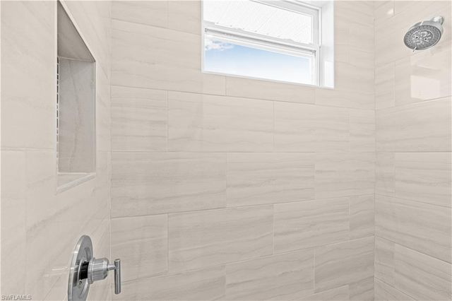 9051 W JUSTICE CIR, Labelle, FL 33935