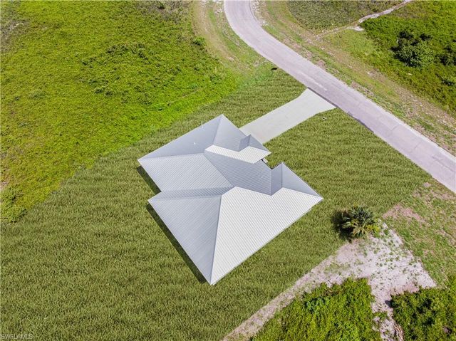 9051 W JUSTICE CIR, Labelle, FL 33935