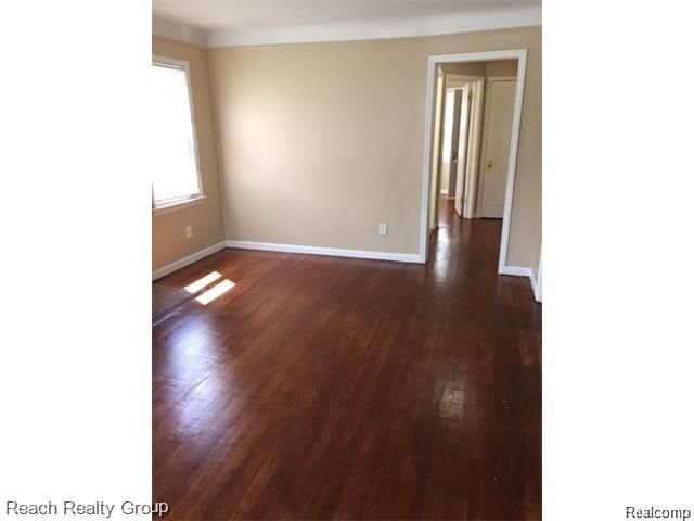 2256 E Remington Street, Detroit, MI 48234