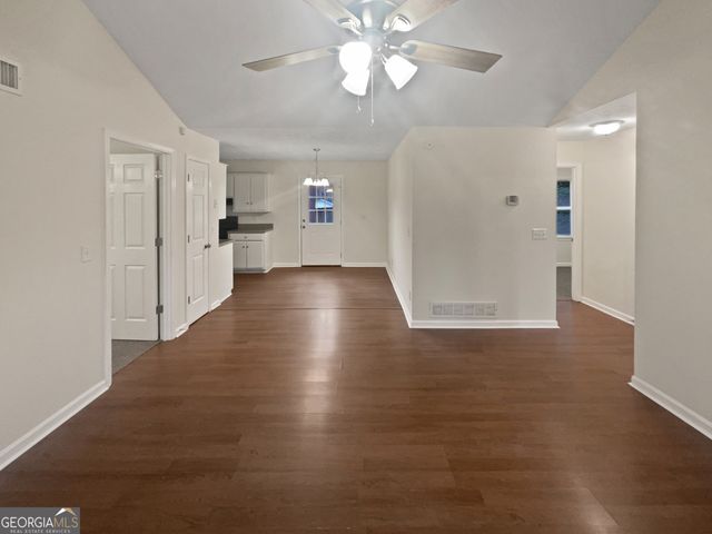 4060 Grand Prix Street, Cumming, GA 30041