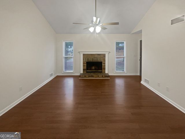 4060 Grand Prix Street, Cumming, GA 30041