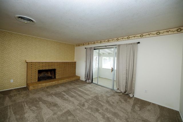 3300 Lord Ave, Modesto, CA 95350