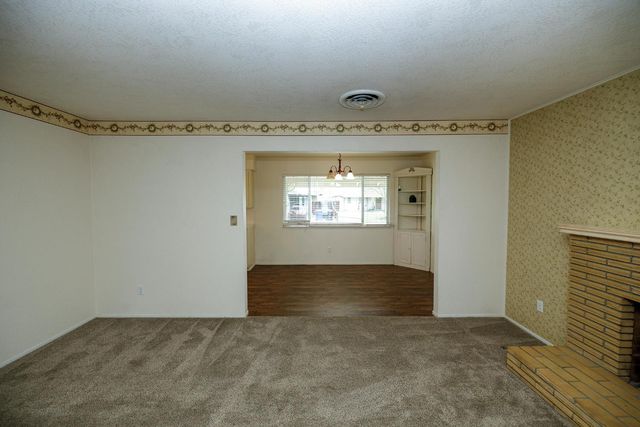 3300 Lord Ave, Modesto, CA 95350