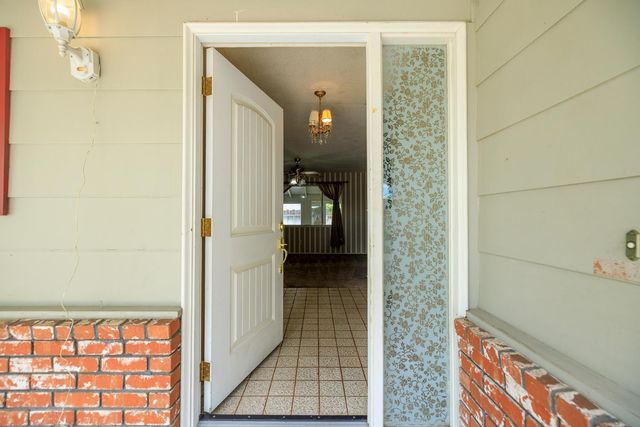 3300 Lord Ave, Modesto, CA 95350