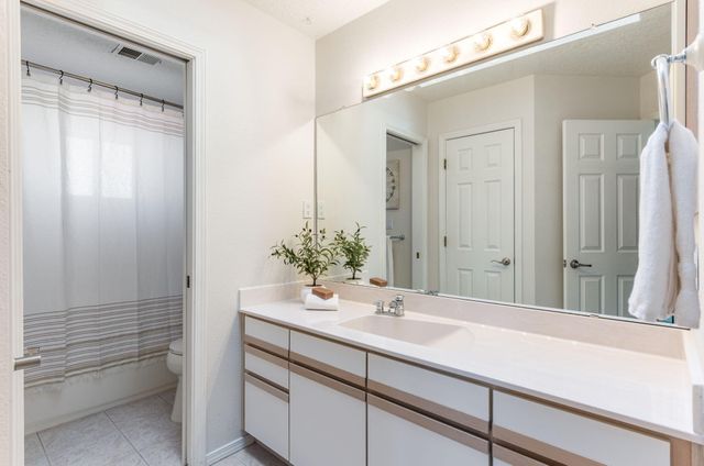 11921 Caribou Avenue NE, Albuquerque, NM 87111