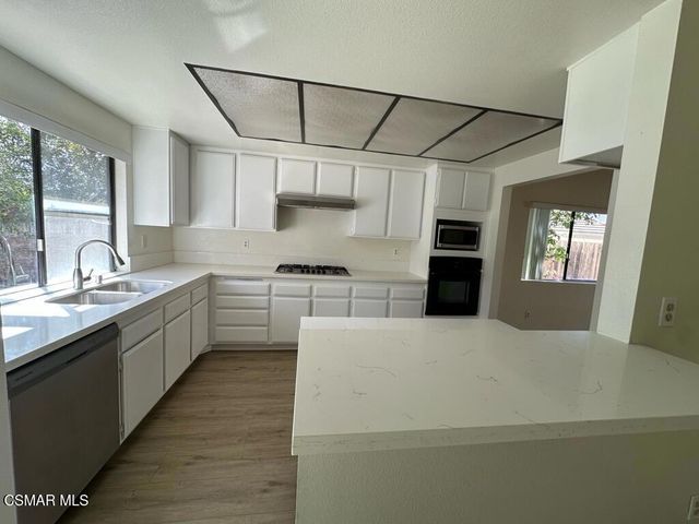 519 Highcrest Court, Newbury Park, CA 91320