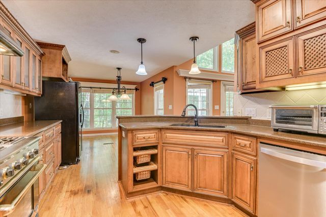 15 Lilypond Court, Aiken, SC 29803
