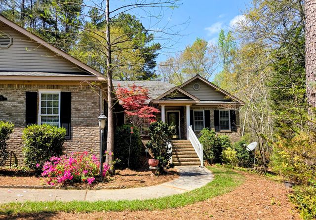15 Lilypond Court, Aiken, SC 29803