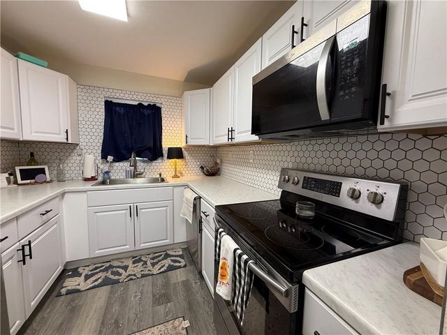 605 W Jefferson Street, Pittsburg, KS 66762