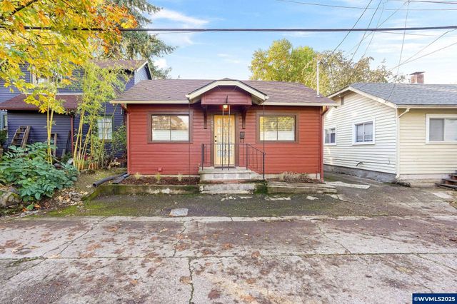 255 Owens St S, Salem, OR 97302