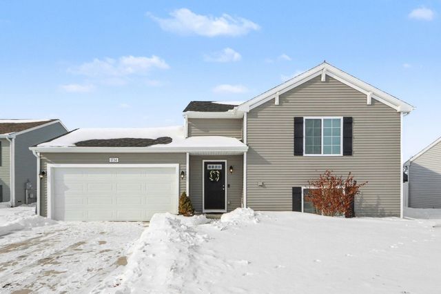 1734 Burr Pond Lane, Schoolcraft Twp, MI 49097