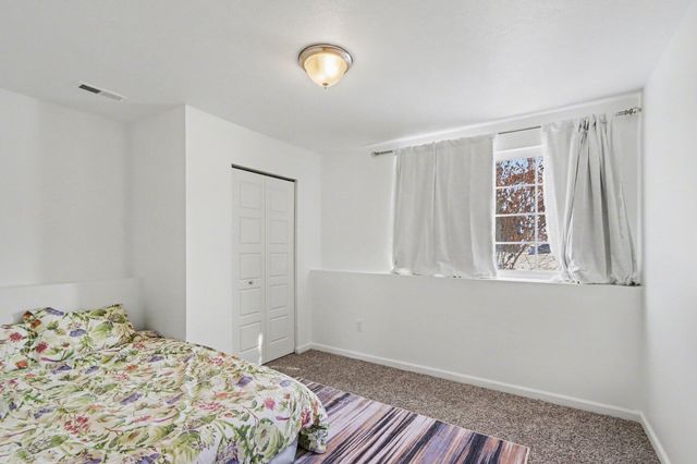 1734 Burr Pond Lane, Schoolcraft Twp, MI 49097