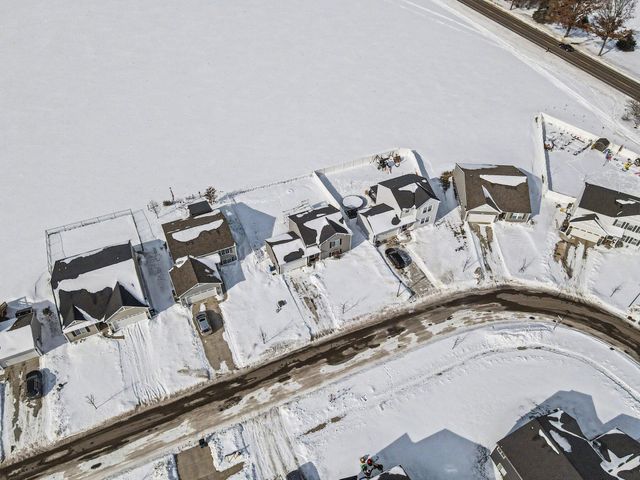 1734 Burr Pond Lane, Schoolcraft Twp, MI 49097