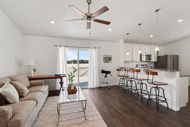 1734 Burr Pond Lane, Schoolcraft Twp, MI 49097