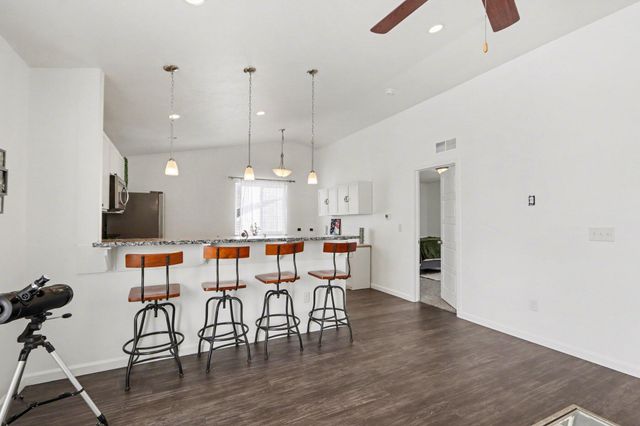 1734 Burr Pond Lane, Schoolcraft Twp, MI 49097