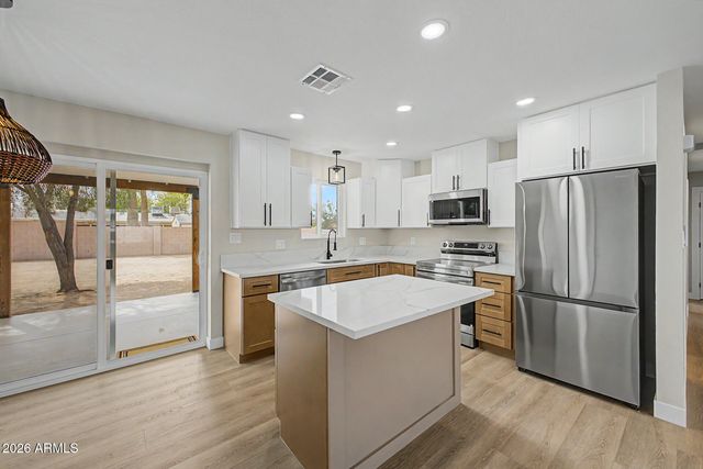 6426 S 47TH Street, Phoenix, AZ 85042