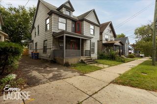 318 Diamond Avenue, Grand Rapids, MI 49506