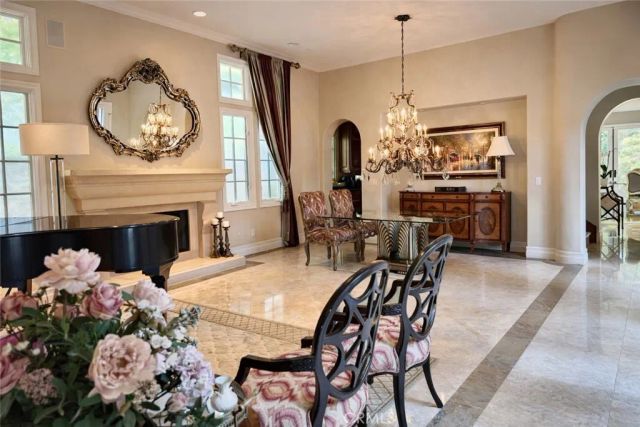 20 Blue Summit, Irvine, CA 92603