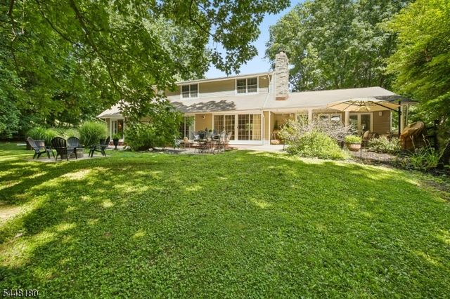 2 Jared Ct, Randolph Twp., NJ 07945