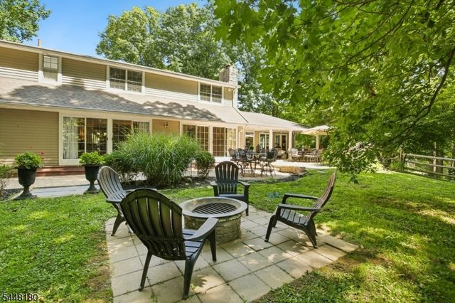 2 Jared Ct, Randolph Twp., NJ 07945