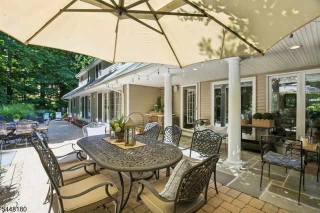 2 Jared Ct, Randolph Twp., NJ 07945