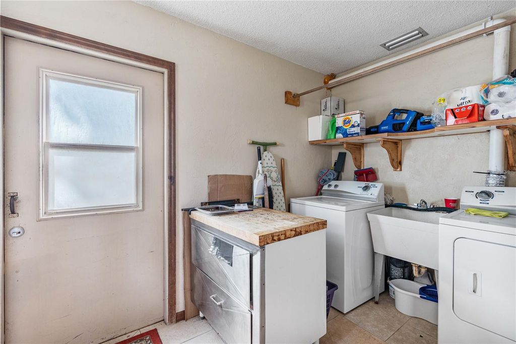 Image 47 of property listing at BAYVIEW AVENUE, New Smyrna Beach, FL 32168