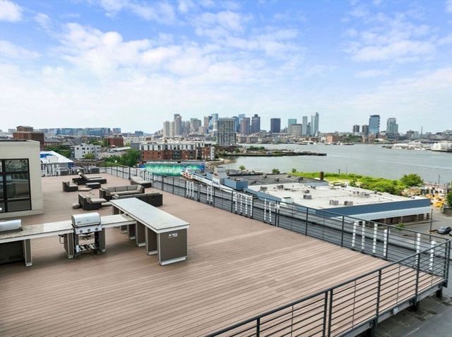 250 Meridian St UNIT 306, Boston, MA 02128