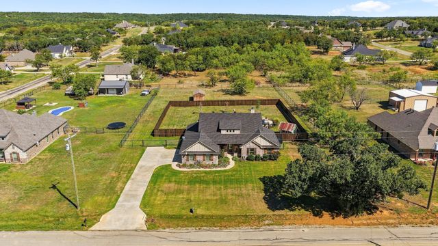 470 Wilson Bend Road, Millsap, TX 76066