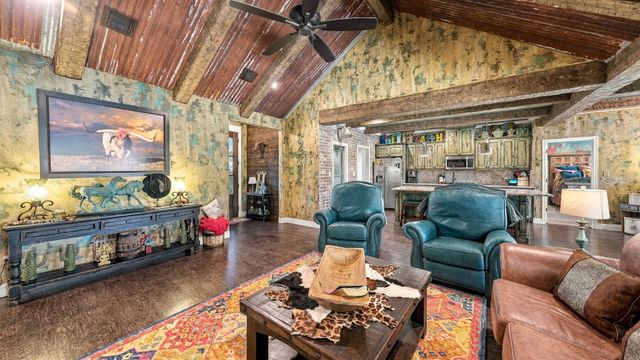 470 Wilson Bend Road, Millsap, TX 76066