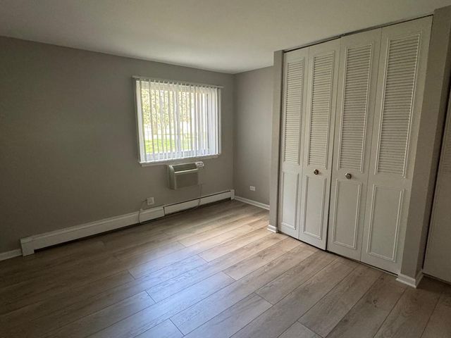 1477 Winslowe Drive 102, Palatine, IL 60074