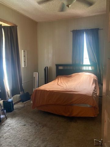 302 S Pearl Street, Mart, TX 76664