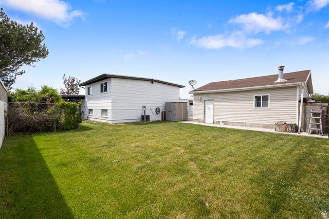 5123 LAMBETH ST, Taylorsville, UT 84129