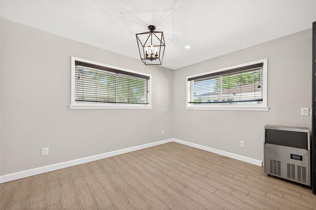 809 Bernard Avenue, Rosenberg, TX 77471