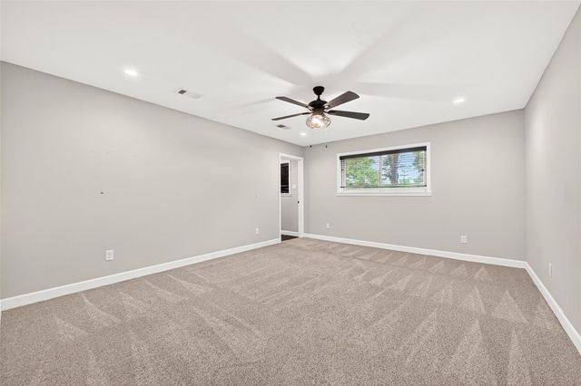 809 Bernard Avenue, Rosenberg, TX 77471