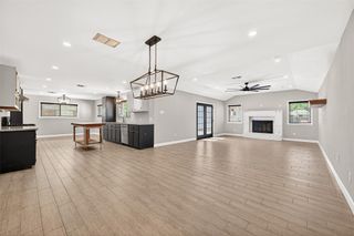 809 Bernard Avenue, Rosenberg, TX 77471