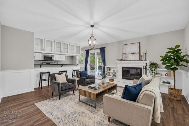 117 Perraud Dr, Folsom, CA 95630