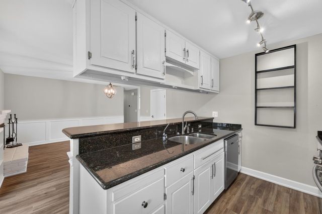 117 Perraud Dr, Folsom, CA 95630