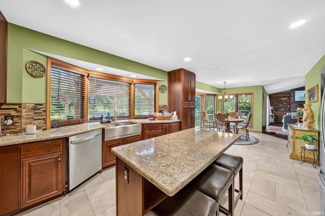 56680 County Road 19, Bristol, IN 46507