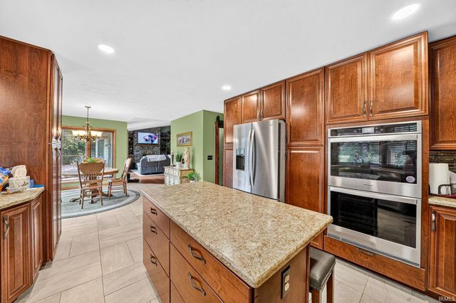 56680 County Road 19, Bristol, IN 46507