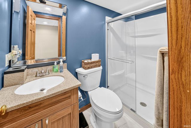 56680 County Road 19, Bristol, IN 46507