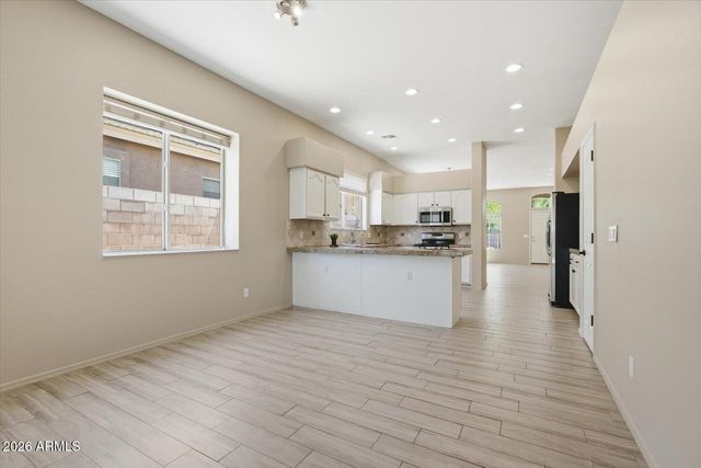4606 E CHISUM Trail, Phoenix, AZ 85050