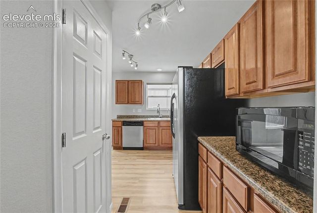6829 Dusty Miller Way, Colorado Springs, CO 80908