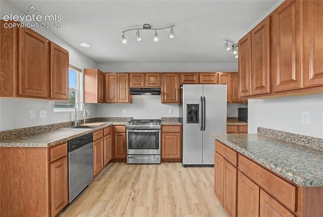 6829 Dusty Miller Way, Colorado Springs, CO 80908