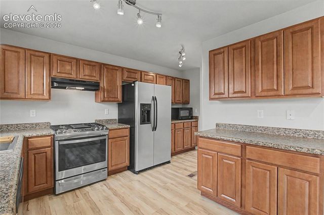6829 Dusty Miller Way, Colorado Springs, CO 80908