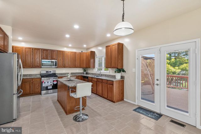 3710 GREEN OAK CT, Parkville, MD 21234