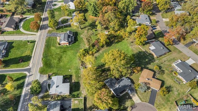 10225 E Watson Road, St Louis, MO 63127