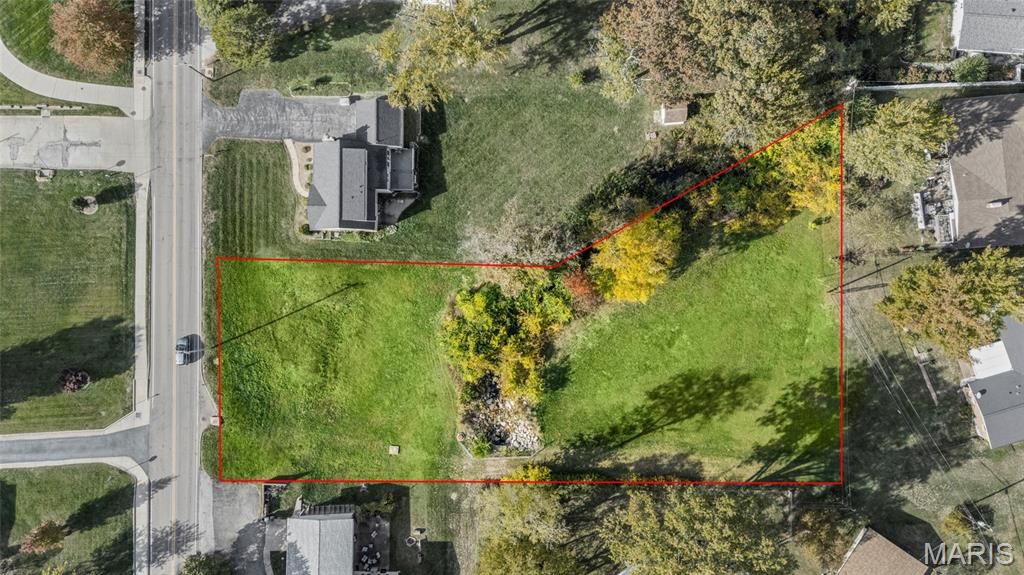 10225 E Watson Road, St Louis, MO 63127