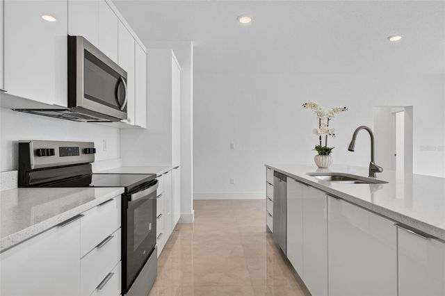 6336 CHORUS DRIVE, Mascotte, FL 34753